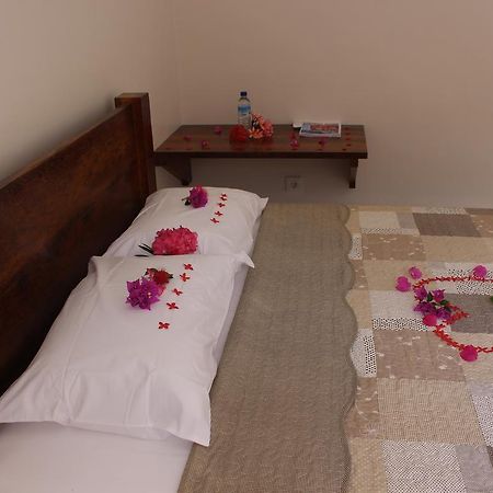 Hotel Kampoeng Senggigi Mangsit Esterno foto